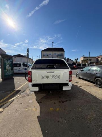 Isuzu D-Max image 8
