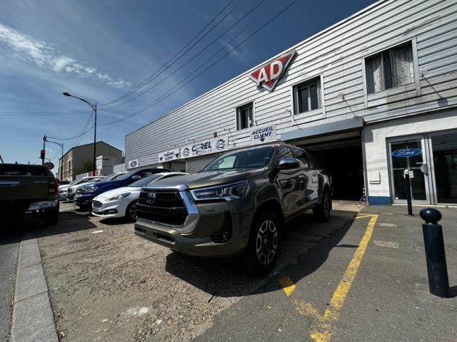 Toyota Hilux image 3