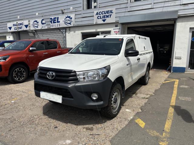 Toyota Hilux image 4