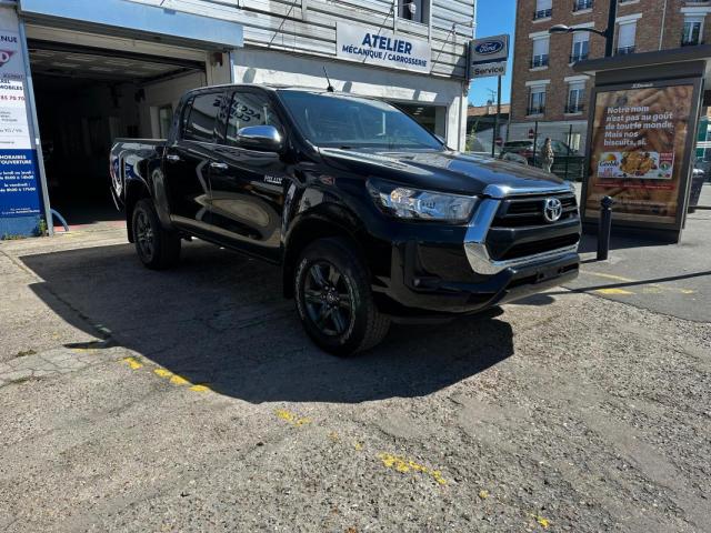 Toyota Hilux image 1