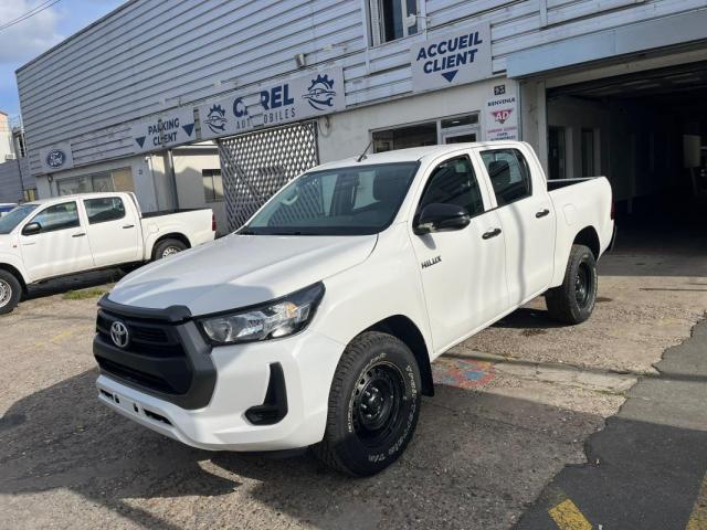 Toyota Hilux image 6