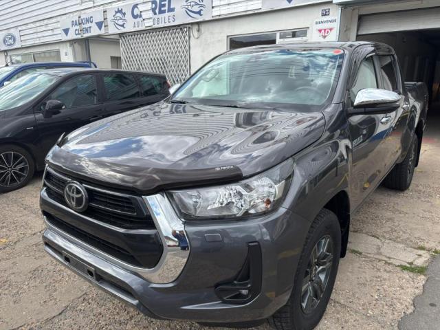Toyota Hilux image 5