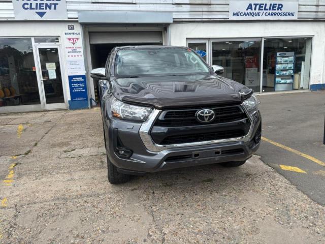 Toyota Hilux image 3
