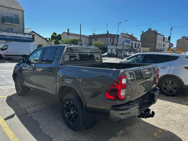 Toyota Hilux image 7