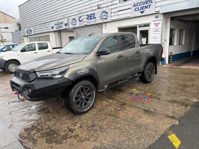 Toyota Hilux image 5