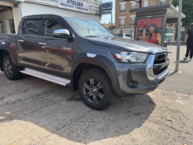 Toyota Hilux image 3