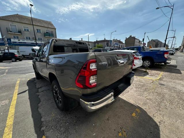 Toyota Hilux image 7