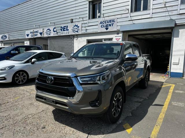 Toyota Hilux image 5