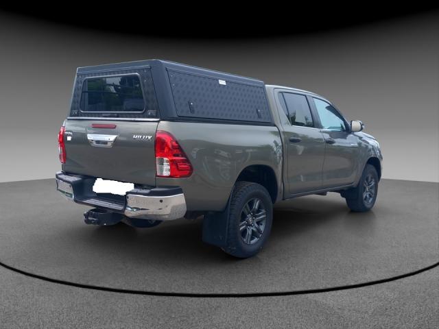 Toyota Hilux image 1