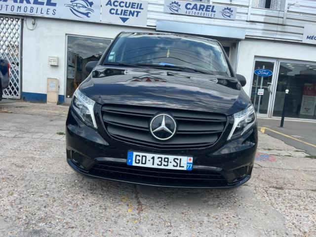 Mercedes Benz Vito image 2