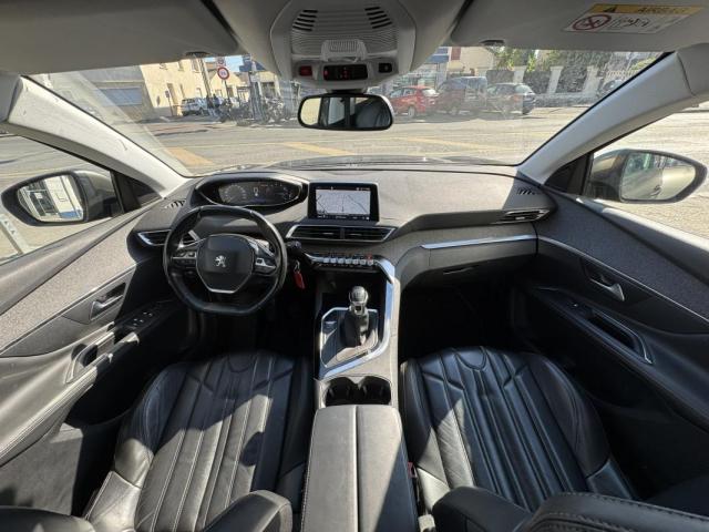 Peugeot 3008 image 9