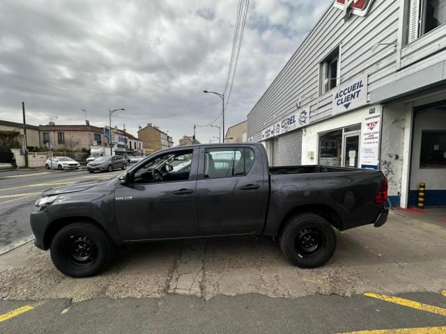 Toyota Hilux image 6
