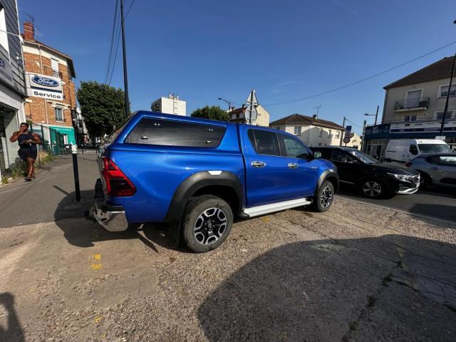 Toyota Hilux image 4