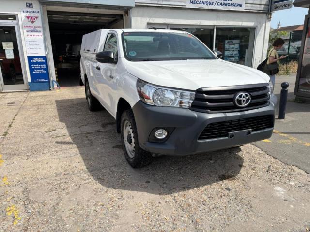 Toyota Hilux image 9