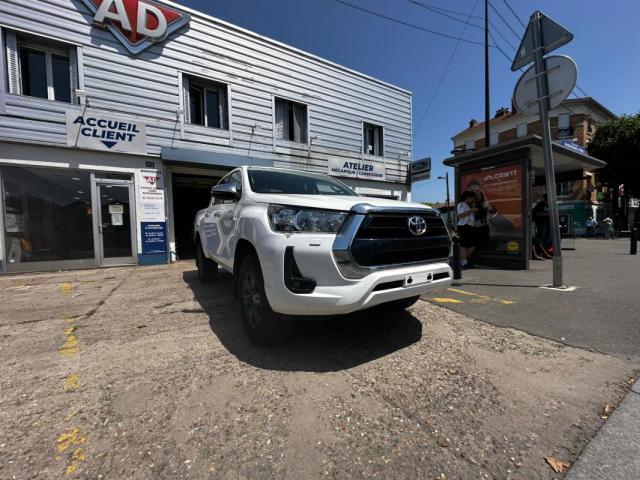 Toyota Hilux image 3