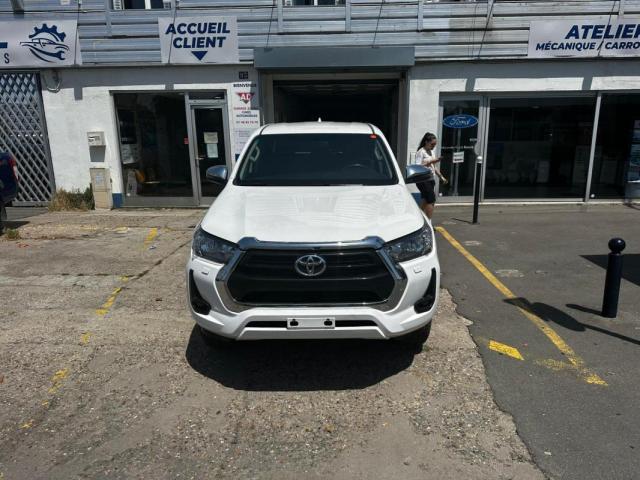 Toyota Hilux image 5