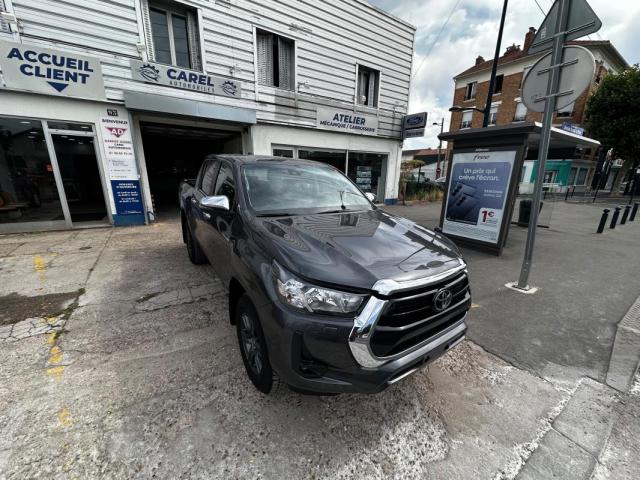 Toyota Hilux image 6
