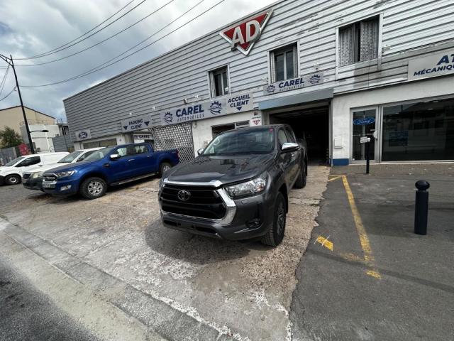 Toyota Hilux image 5