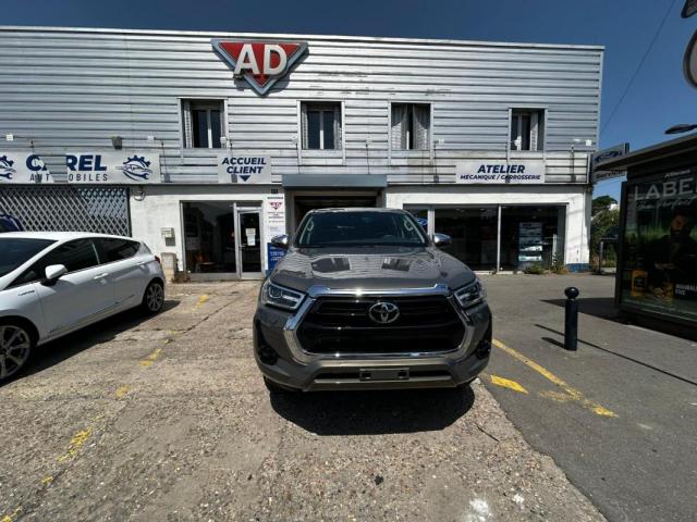 Toyota Hilux image 1
