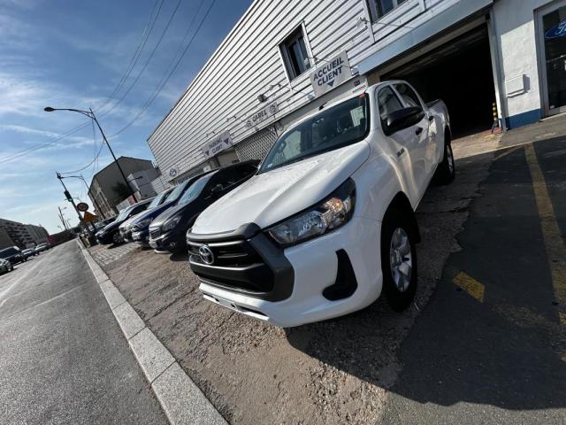 Toyota Hilux image 3
