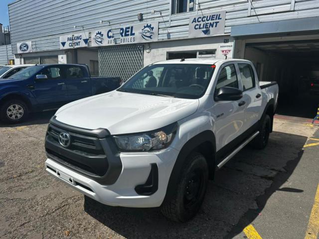 Toyota Hilux image 4