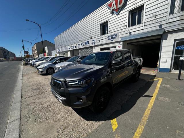 Toyota Hilux image 4