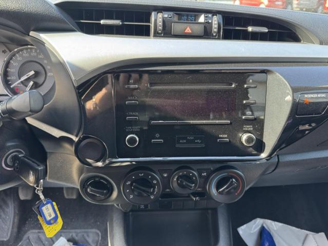 Toyota Hilux image 1