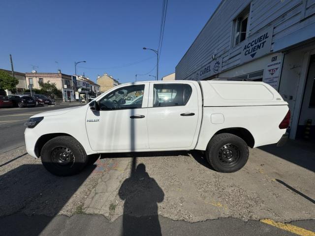 Toyota Hilux image 4
