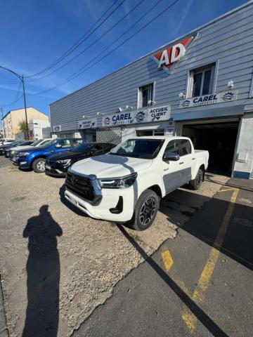 Toyota Hilux image 4