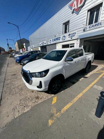 Toyota Hilux image 1