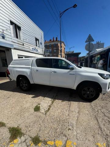 Toyota Hilux image 7