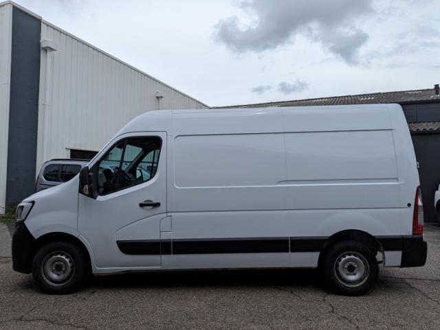Renault Master image 1