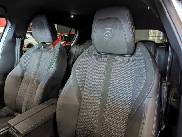 Peugeot 308 image 9