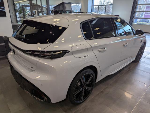 Peugeot 308 image 2