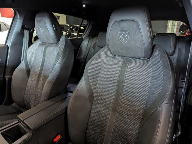 Peugeot 308 image 1
