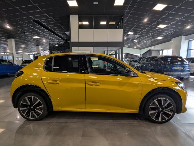 Peugeot 208 image 8