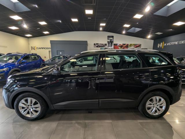 Peugeot 5008 image 2
