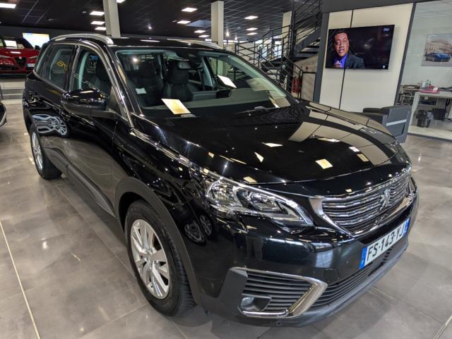 Peugeot 5008 image 9