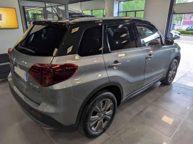 Suzuki Vitara image 1