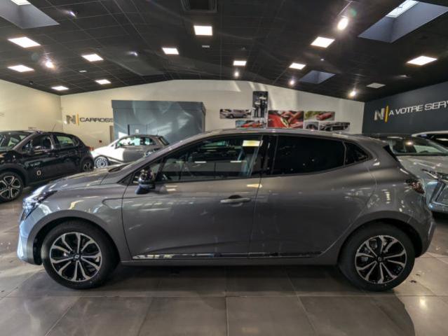 Renault Clio image 9