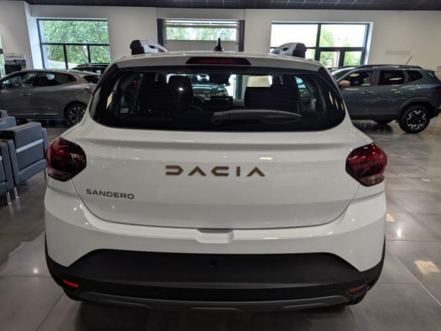 Dacia Sandero image 4