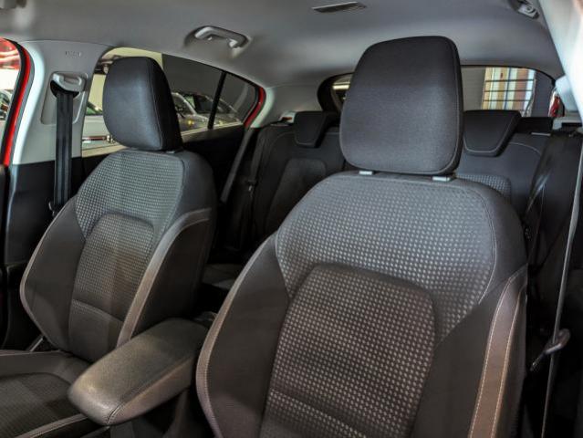 Ford Focus image 6