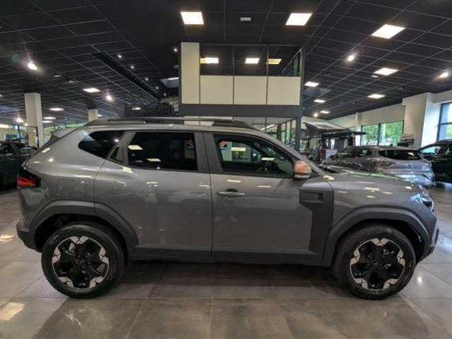 Dacia Duster image 1