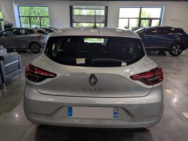 Renault Clio image 3