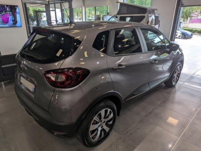 Renault Captur image 1