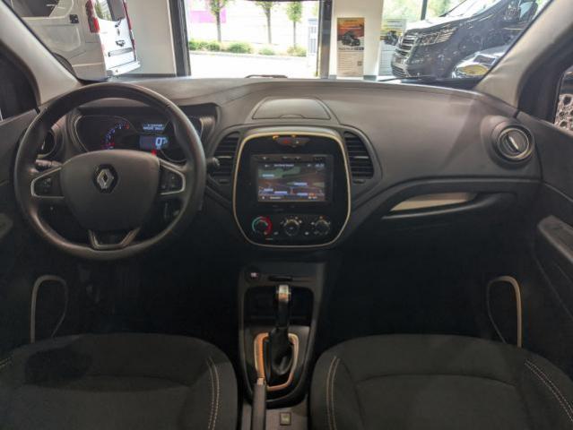 Renault Captur image 2