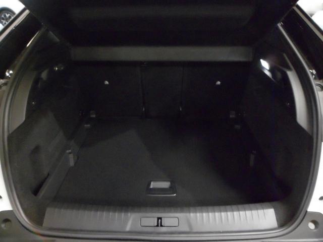 Peugeot 3008 image 6