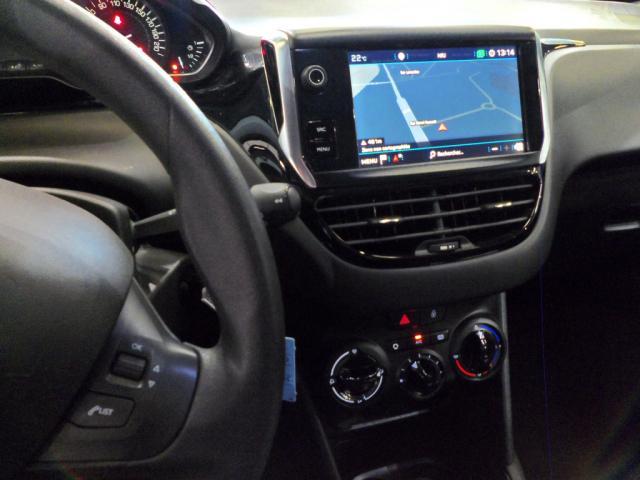 Peugeot 208 Affaire image 8
