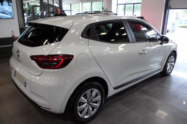 Renault Clio image 6