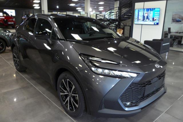 Toyota C-Hr image 6